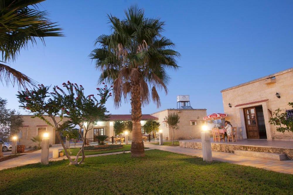 Glaro Garden Hotel Agia Trias Exterior photo